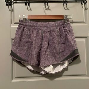Lululemon // Gray shorts